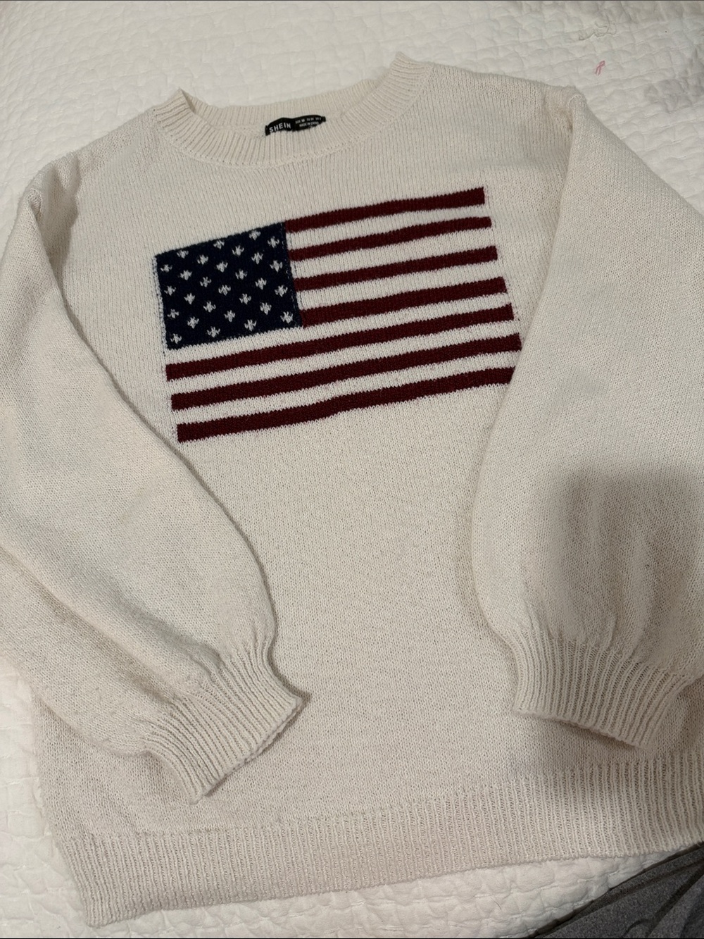 SHEIN Cream Crewneck Sweater with Flag Motif